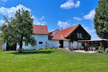 Chalupa sauna a baz�n - �esk� st�edoho��