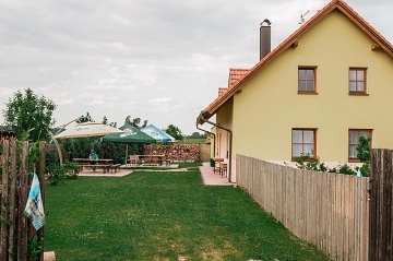 Chalupa u cyklostezky Břehov - Hluboká n. Vlt.