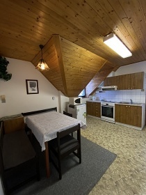 Apartm�n s baz�nem - Ro�novsk� Be�va - Beskydy