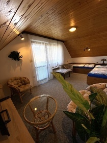 Apartm�n s baz�nem - Ro�novsk� Be�va - Beskydy