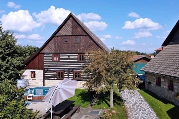 Roubenka u Máchova jezera - Bezděz - Máchův kraj