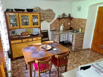 Chalupa Kralick� Sn�n�k - Mal� Morava - Hrub� Les