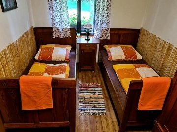 Chalupa Kralick� Sn�n�k - Mal� Morava - Hrub� Les