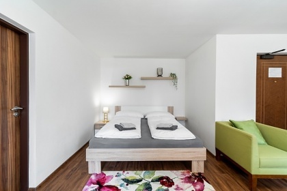 Chata baz�n a sauna - Lu�ick� hory - Tol�tejn