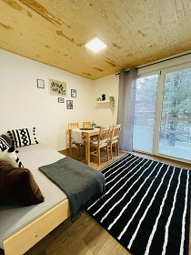 2 Chaty a baz�n - Lu�ick� hory - �esk� �v�carsko