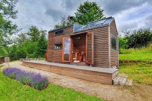 Glamping vhled do krajiny - chata Jizersk hory