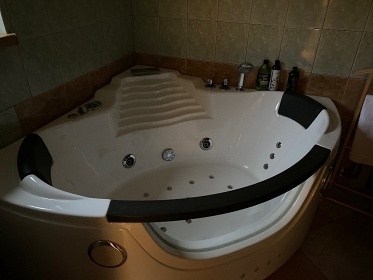 Roubenka s wellness - Kuks - ZOO Dv�r Kr�lov�