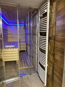 Roubenka s wellness - Kuks - ZOO Dv�r Kr�lov�