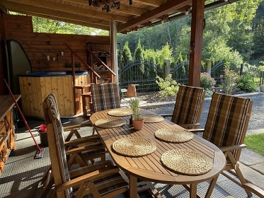 Roubenka s wellness - Kuks - ZOO Dv�r Kr�lov�