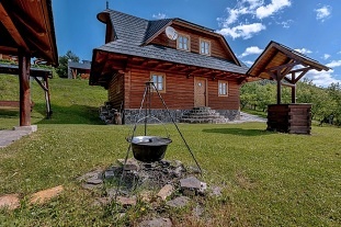 Oravsk roubenka - Mal Fatra - Terchov - Dolina