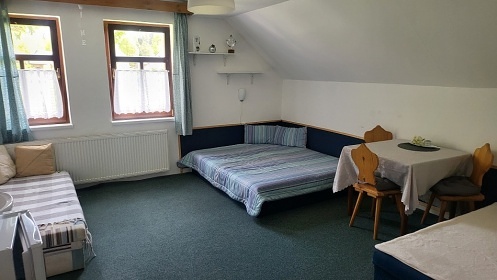 Chalupa Ml�ny - �esk� Kamenice - �esk� �v�carsko