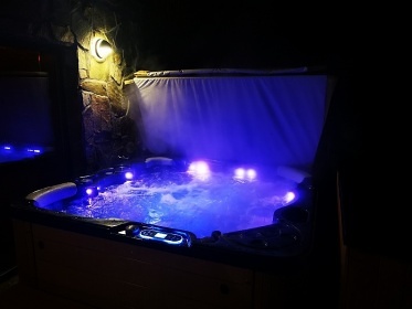Wellness chata - dětské hřiště - Dolní Morava