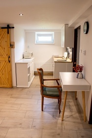 Chalupa a baz�n - �esk� �v�carsko - hrad �aun�tejn