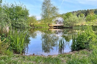Glamping u rybníka s wellness - Lužické hory