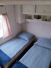 Glamping chata ji�n� �echy - Zv�kovsk� Podhrad�