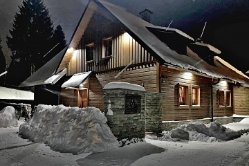 Valašská chalupa - Pluskovec - přehrada Karolinka
