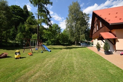 Chalupa s apartmány - Krkonoše - Černý Důl