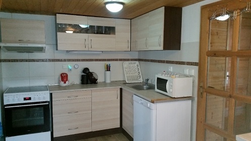 Chata a vinný sklep - sauna a koupací sud - Mutěnice