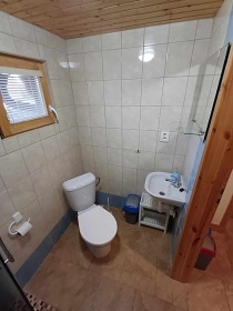 Chata a vinný sklep - sauna a koupací sud - Mutěnice