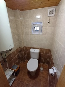 Chata a vinný sklep - sauna a koupací sud - Mutěnice