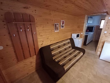 Chata a vinný sklep - sauna a koupací sud - Mutěnice