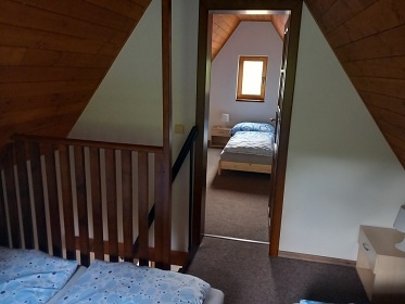 Chata a vinný sklep - sauna a koupací sud - Mutěnice