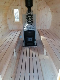 Chata a vinný sklep - sauna a koupací sud - Mutěnice