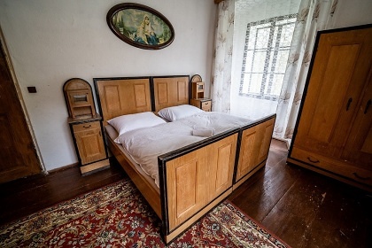 Chalupa CHKO �umava - hrad a z�mek Velhartice