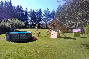 Rodinn� chalupa s baz�nem - Ho�ej�� Chalupy