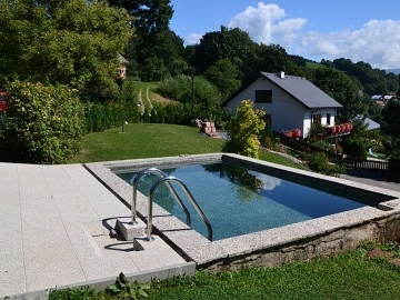 Chalupa s bazénem a saunou - Vrchlabí