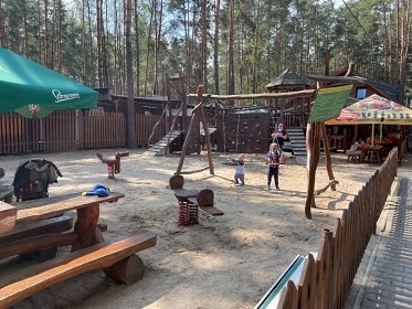 Chaty u M�chova jezera - Born� a hrad Bezd�z