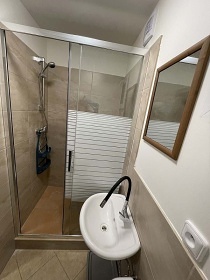 Chaty u M�chova jezera - Born� a hrad Bezd�z