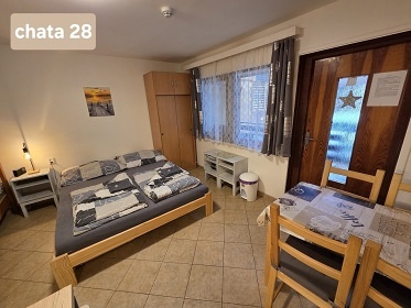 Chaty u M�chova jezera - Born� a hrad Bezd�z