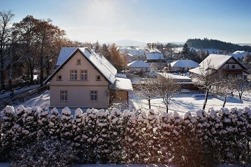 Chalupa s bazénem - Stanovice - Karlovy Vary