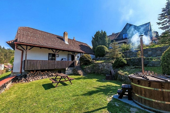 Chalupa u hradu Svojanov - Letovice - Vysoina