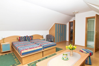 Chalupa wellness a vnit�n� baz�n - Mal� Fatra