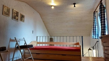 Hájenka u lanovky na Komáří Vížku - Krupka