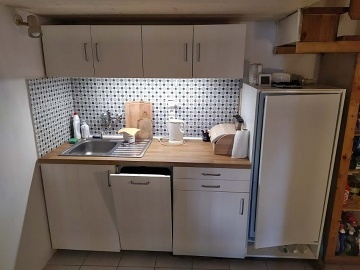 Hájenka u lanovky na Komáří Vížku - Krupka