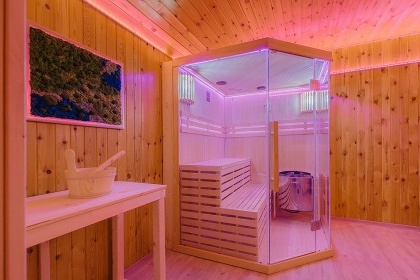 Chalupa s baznem - hrad Toltejn - Luick hory