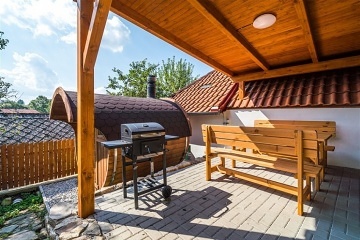 Wellness chalupa Strmilov - sauny, vířivka