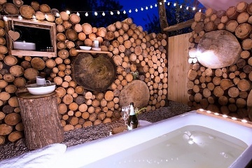 Glamping Mileč - STAN s vanou - Nepomuk