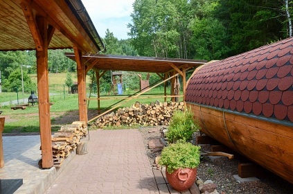 Chalupa s baz�nem a wellness - Broumovsko