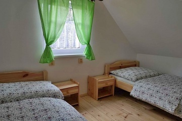 Chalupa s bazénem - Broumovské stěny - Adršpach