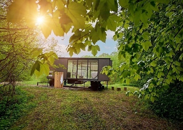 Maringotka Volavka - Glamping Krabice Dolany