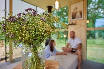 Chata Rod se saunou - Glamping Krabčice