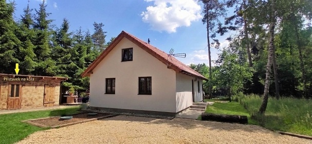 Chata baz�n a lo�ka - CHKO T�ebo�sko - Cep