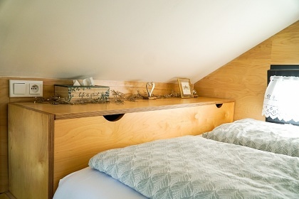 Glamping Morava - Host�nsk� vrchy - hrad Helf�t�n
