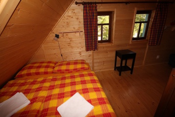 Chalupa �esk� Kanada - Kun�ak - ji�n� �echy