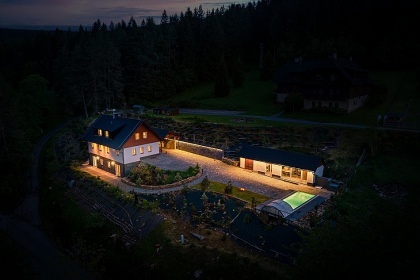 Chalupa �umava - baz�n a sauna - Chur��ov