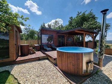 Wellness glamping Prusiny - Netunice - hrad Radyně